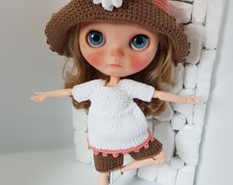 Hand knitted romantic hat, shirt and shorts for Blythe doll. Romantic hat for Blythe doll. Spring outfit for Blythe. Clothes for Blythe