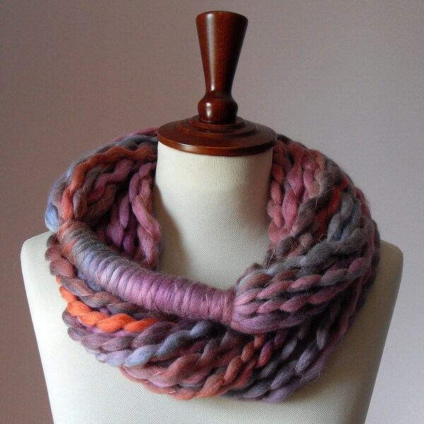 MINI LOOP SCARF