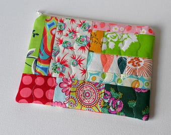 Patchwork Zipper Pouch: Flat Makeup Bag or Cosmetic Case for Women