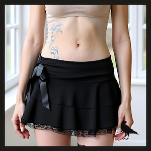 Goth Lace A-line Mini Skirt Black Low Waisted Bow Stitching Short Y2K Gothic Cute Bottoms Streetwear Gothic Skirts