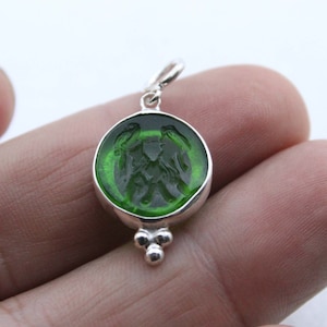 Naszyjnik z wisiorkiem z emalii Intaglio Gemini Biżuteria - Naszyjnik Gemini - Wisiorek ze znakiem zodiaku - Srebrny wisiorek - Prezent dla niej ze znakiem zodiaku Gemini