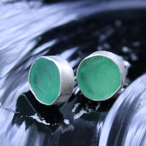 Natural Raw Emerald stud Earrings Silver Jewelry - 24K gold over 925k Solid Silver - Ancient Earrings Jewelry- Silver Earrings- Gift For Her