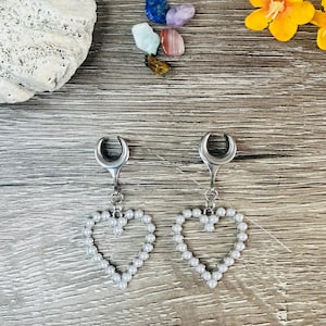 Dangle Gauges Plug Earrings Silver Pearl Heart Tunnels Saddles Hider Plugs Bridal Wedding Stretched Ear Jewelry 2g (6mm) - 1’&#39; (25mm)