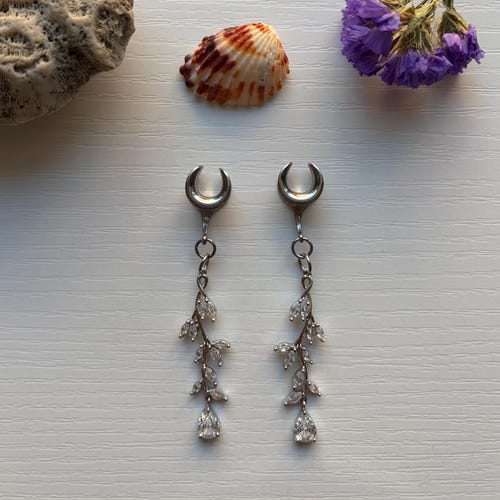 Boucles d'oreilles pendantes en forme de jauge, cristal argenté, tunnels de vigne, selles, bijoux de mariée, bijoux d'oreille étirée, 2 g (6 mm) - 1 po. (25 mm)