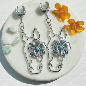 Dangle Gauges Plug Earrings Silver Horse Silhouette Turquoise Gem Tunnels Hider Plugs Saddles Stretched Ear Jewelry 2g (6mm) - 1’’ (25mm)