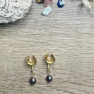 Dangle Gauges Plug Earrings Gold Obsidian Single Pearl Gauges Tunnels Saddles Plugs Bridal Wedding 2g (6mm) - 1’&#39; (25mm)