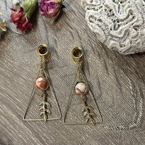 2g (6mm) - 1’’ (25mm) Gold Geometric Leaf Triangle with Marble Stone Tunnel/Earplugs Hider Plugs Earrings Saddles