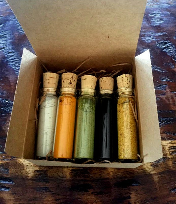 Superfoods for the Face Sample Kit...Bentonite Clay...Activated Charcoal...Turmeric....Moringa Powder...Bee Pollen....FREE SHIPPING