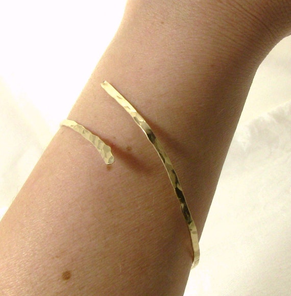 Christian Nail Bangle Bracelet Hammered 12kt Gold Filled Etsy