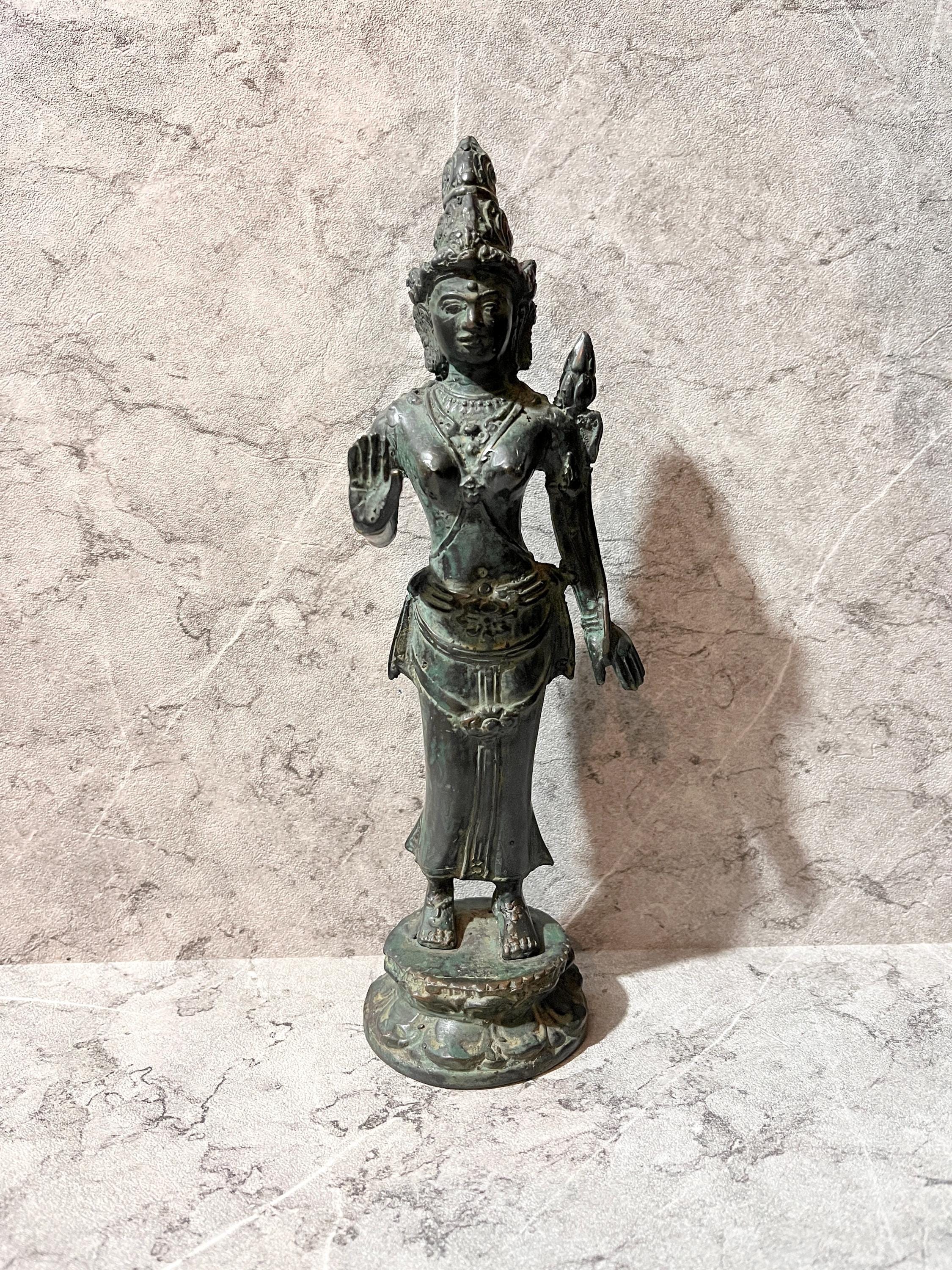 Bali goddess statue - Etsy 日本