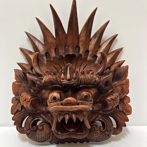 Hand-Carved Wooden Barong Mask: Balinese Wall Art, Protective Spirit