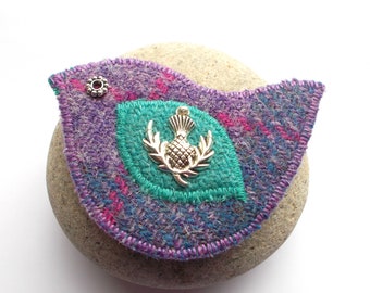Harris Tweed Bird Brooch with Scottish Thistle Motif. Shawl Pin Gift. Knitwear Accessory. Handmade in Scotland.