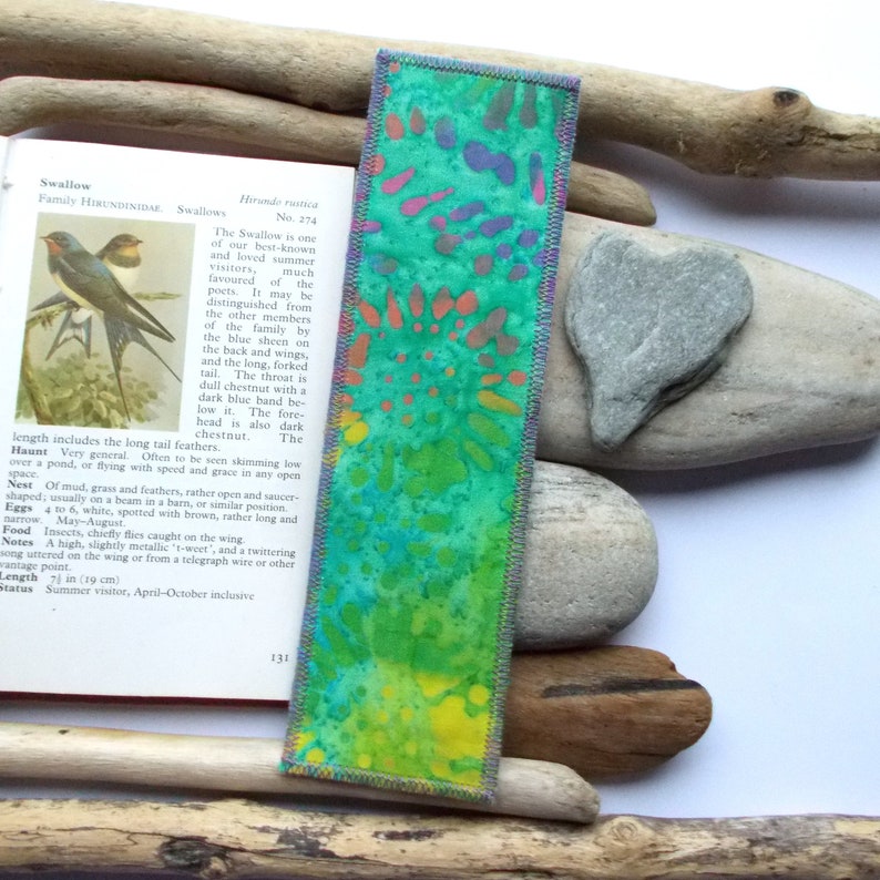 Felted Sheep Bookmark. Keepsake Wool Book Marker Gift for Reader. Handmade in Scotland. image 2