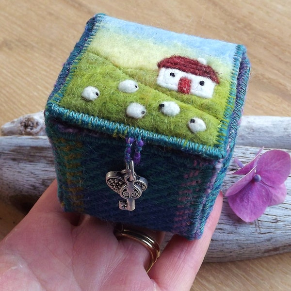 Trinket Box Harris Tweed and Felt with Cottage and Sheep