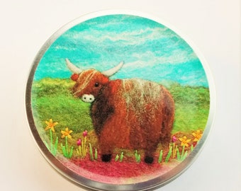 Highland Cow Tin, Small Round Notions Box with Scottish Coo Design Printed onto Vinyl.