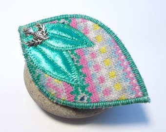 Fairisle Knit Brooch. Celtic Knot Leaf Shaped Shawl Pin. Handmade in Scotland. 4 inches long.