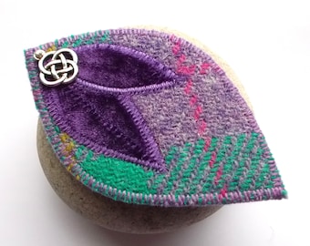 Harris Tweed Shawl Pin, Lilac Plaid Tartan Celtic Knot Brooch with Purple Velvet. Scottish Gift. Handmade in Scotland