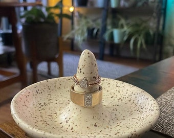 Ring holder