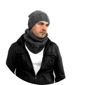PDF Knitting PATTERN / Printable Knitting INSTRUCTIONS to Hand Knit a Neck Warmer / Snood with Cables. Neck Warmer not included. image 2
