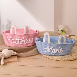 Personalisierter Baby-Geschenkkorb, Benutzerdefinierter Name Babyparty-Geschenkkorb, Babynamenkorb, Spielzeugkorb, Seil-Baumwollbaby-Geschenkkorb