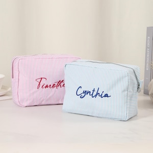 Bridesmaid Gift, Custom Seersucker Makeup Bag, Personalized Embroidered Makeup Bag, Gift for Her, Christmas Gift,Bridal Party Gifts