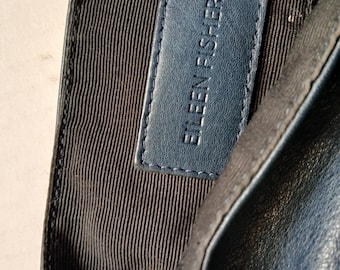 Bolsa de ombro Eileen Fisher em couro macio.