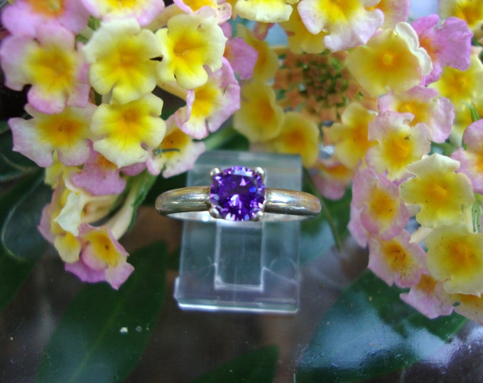 Dolce Vita Ring Amethyst Medium Purple main image 1