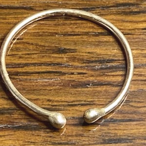 Minimal 14k yellow gold ring with open top and little balls for girls  =D  Also available in 10K and in sterling silver- any color gold. USA