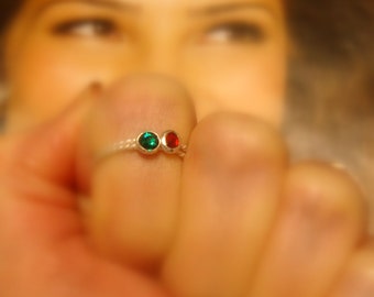 Rings Christmas Set of 2 bezel 4mm Red, Green - eco friendly sterling silver from recycled sources  PEACE ready to mail size 7 Holiday