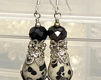 Dalmation Jasper earrings black spinel and silver - Balance and harmony well-being - Day or night eye catching earrings - Dalmantine