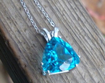 BLUE Topaz pendant in sterling silver with chain - necklace -  eco friendly Sterling Silver - Big (8.5 ct) Swiss blue topaz