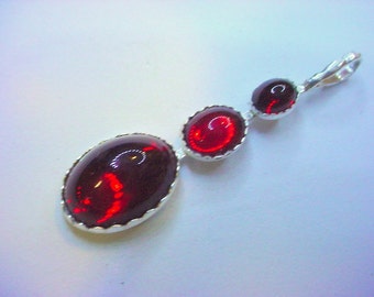 Deep Red drops pendant - sterling silver - Vintage garnet red crystal  - 1.5 to 2 inches long