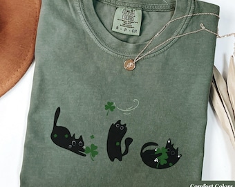 St Patricks Day Shirt, Shamrock Shirt, Black Cat Shirt, Irish Lucky Shirt, Cat Lover Gift, Womens St Patrick Day Tee, St Patricks Sweatshirt