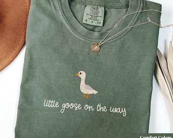 Comfort Colors Pregnancy Shirt, Pregnancy Announcement Shirt, Mom To Be Shirt, Maternity Shirt, Pregnancy Reveal Shirt, Little Goose Shirt