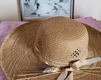 Antique 1970's elegante ladies straw summer hat