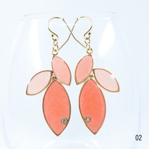 Handmade Color Resin Earrings, Gold Three Leaves Earrings, Leaf Earrings, Large Earrings, Statement Earrings, Gifts for Her