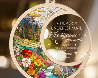 Personalized Retirement Ornament, Retired Teacher Ornament Keepsake, Retired Est 2025, Retirement Party Gift for Coworker Retired