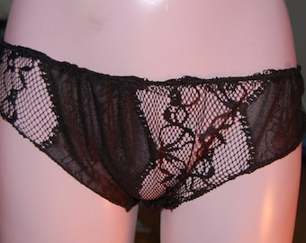 Lace black briefs