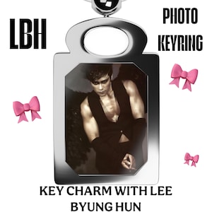 Keychain with Lee Byung Hun Korean Actor 001 Frontman Kdrama Rectangle Photo Keyring Fan Art, Gift Ideas, Custom Keychain