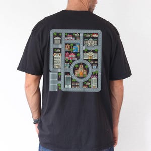 Vaderdag speelauto's op papa's rug T-shirt, T-shirt racebaan racebaan, grappig interactief cadeau voor peuter, dubbelzijdig shirt papa