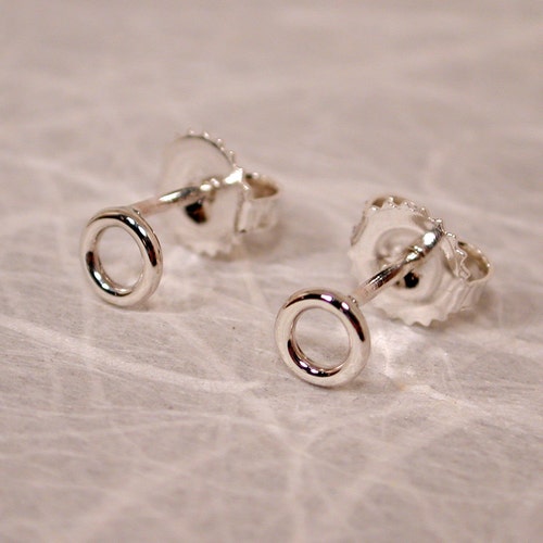 Susan Sarantos 5mm Sterling Silver Open Circle Stud Earrings