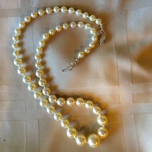Elegant graduated faux pearl necklace, Swarovski crystal pearls, handknotted, sterling silver classic design image 4
