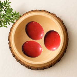 Rode jaspis kiezel 45 mm – Vitaliteit, verankering, moed – Natuursteen