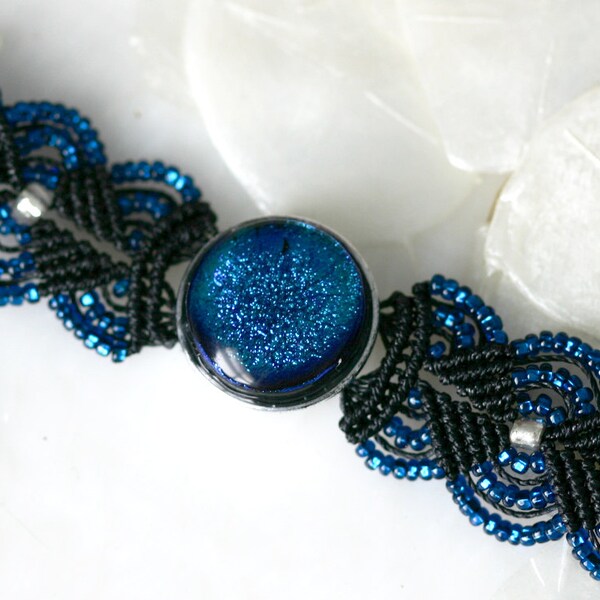 Beaded Micro Macrame met dichroïde glas armband BL0020