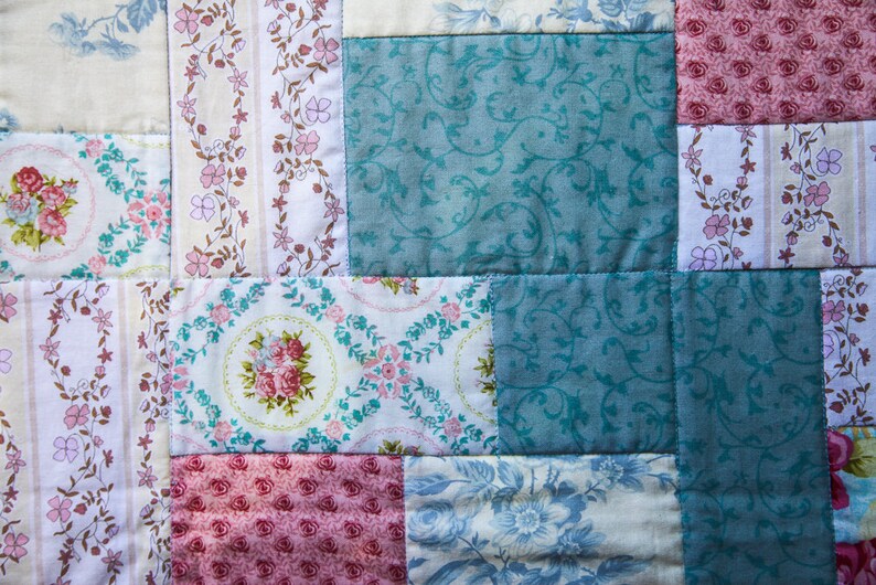 Shabby Chic Country Cottage Quilt by MadeMarion image 4