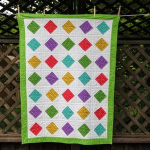 Quilt with Diamond Shapes by MadeMarion image 1