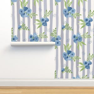 Striscia floreale fresca e preppy in blu, grigio + bianco - Carta da parati rimovibile - Stacca + attacca o preincolla
