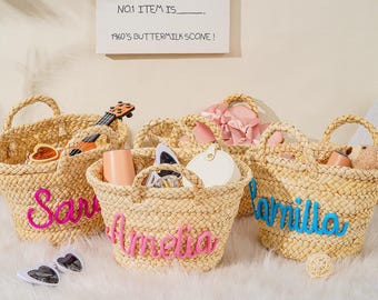 Personalized Straw Bridesmaid Basket: Handwoven Beach Wedding Tote