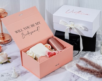 Personalized Bridesmaid Proposal Box, Magnetic Closure, Ribbon