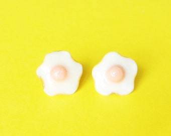 fried eggs earrings, sunny side up